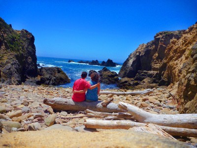 paul-and-alyssa-on-stillwater-beach